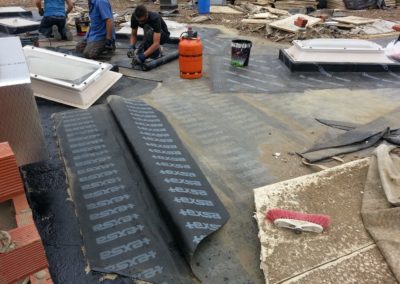 Rehabilitación parcial, reparaciones de las cubiertas, de la Universidad
